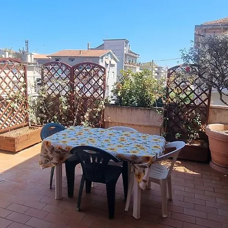 Casa Linda Apartment